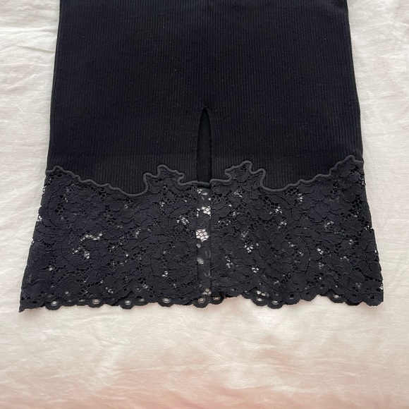 Express Black Laced Pencil Skirt - Picture 3 of 3